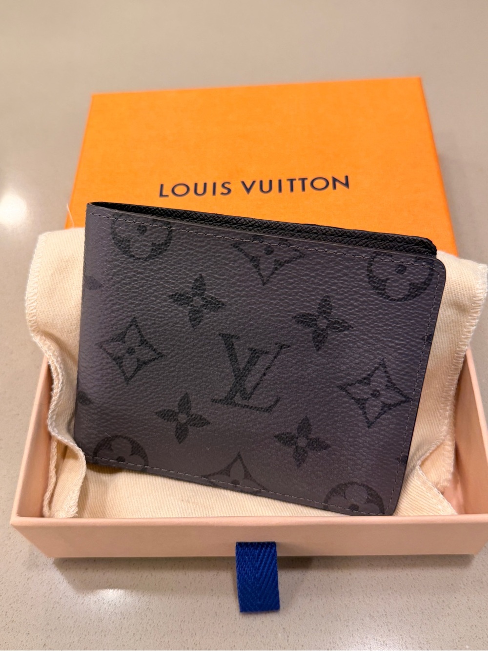 Louis Vuitton Men’s Slender Wallet in Monogram Eclipse Reverse with DAMAGE